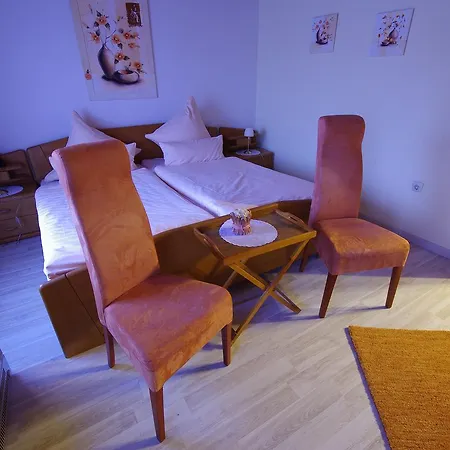 Haus Curwage * باد بيفينسون